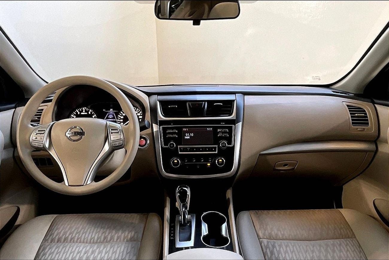 Nissan Altima SV