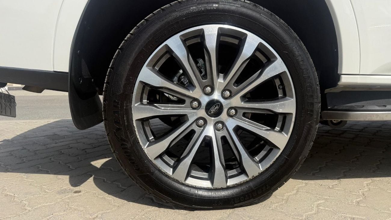 Ford Everest Platinum export from Australia