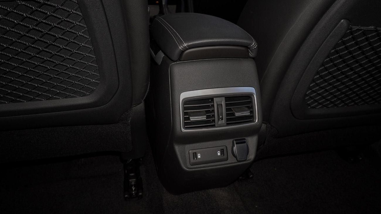 رينو كوليوس 4WD  2.5L