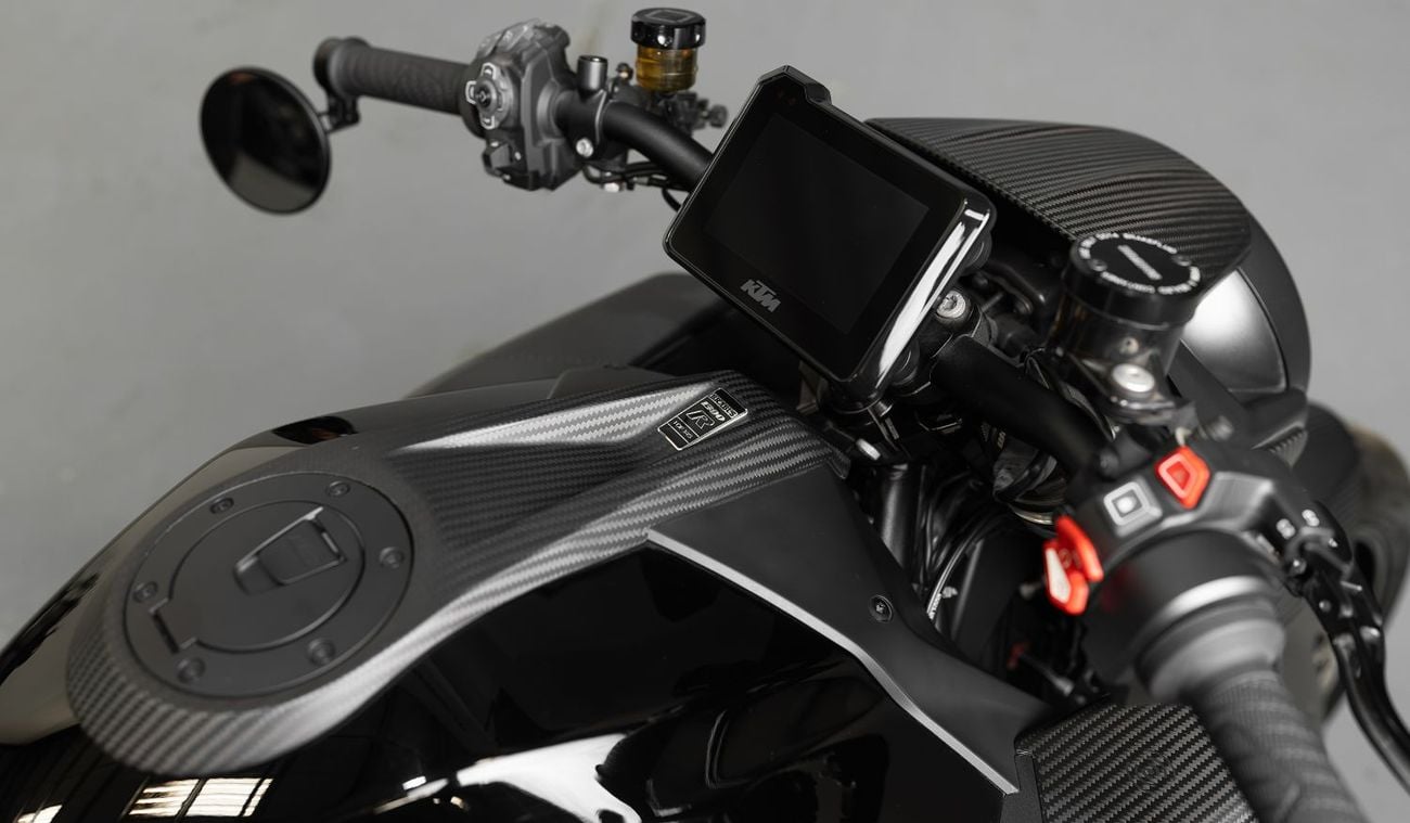 برابوس 1300 - KTM 1290