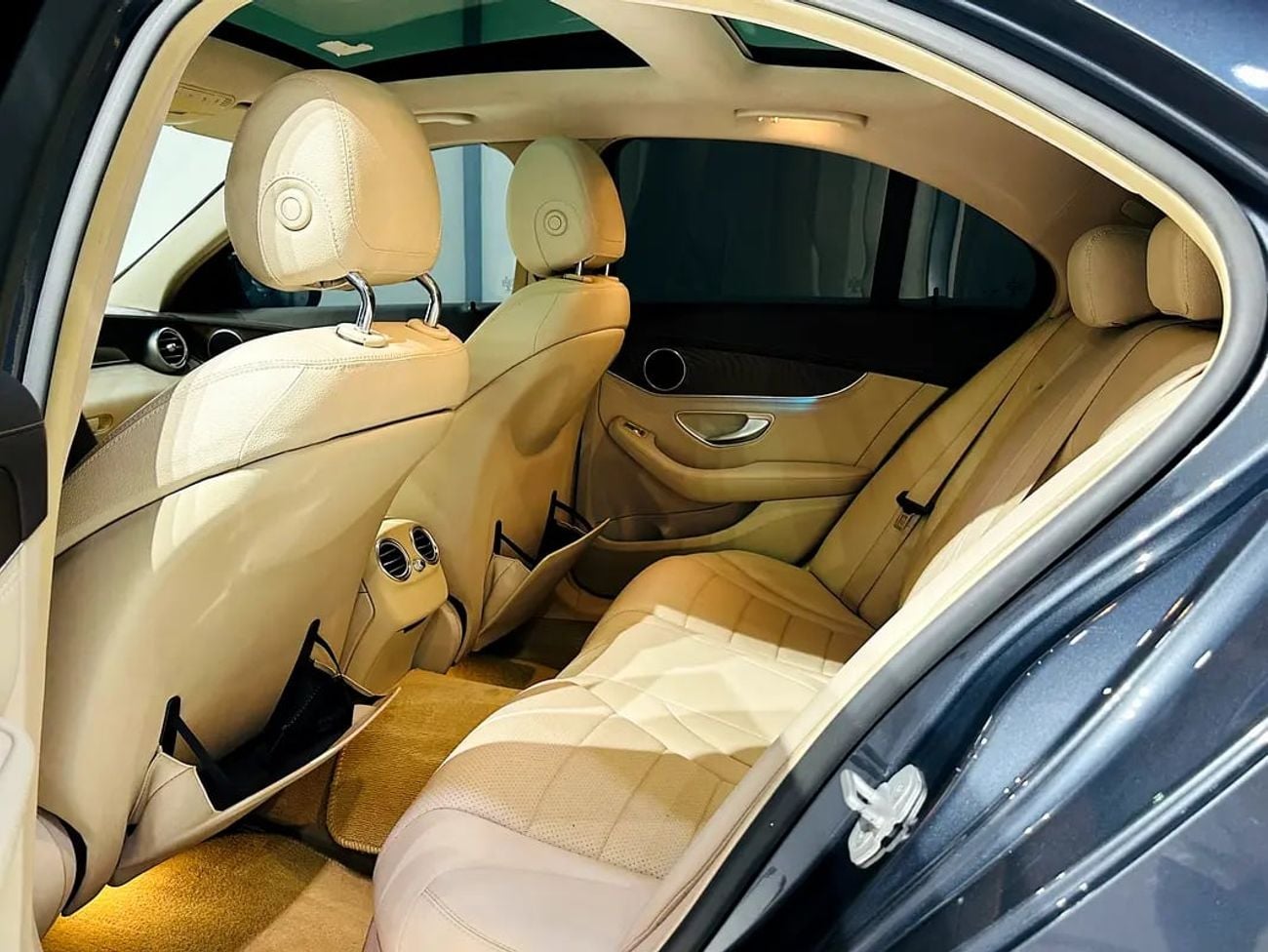 Mercedes Benz C200 AVANTGARDE