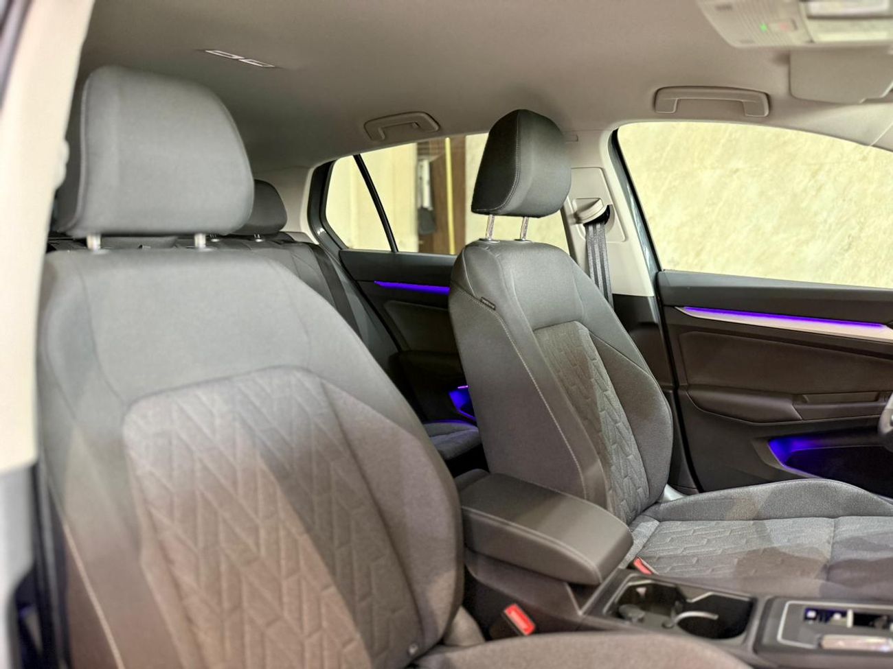 Volkswagen Golf VOLKSWAGEN GOLF ETSI II 2025 II FULL LOADED