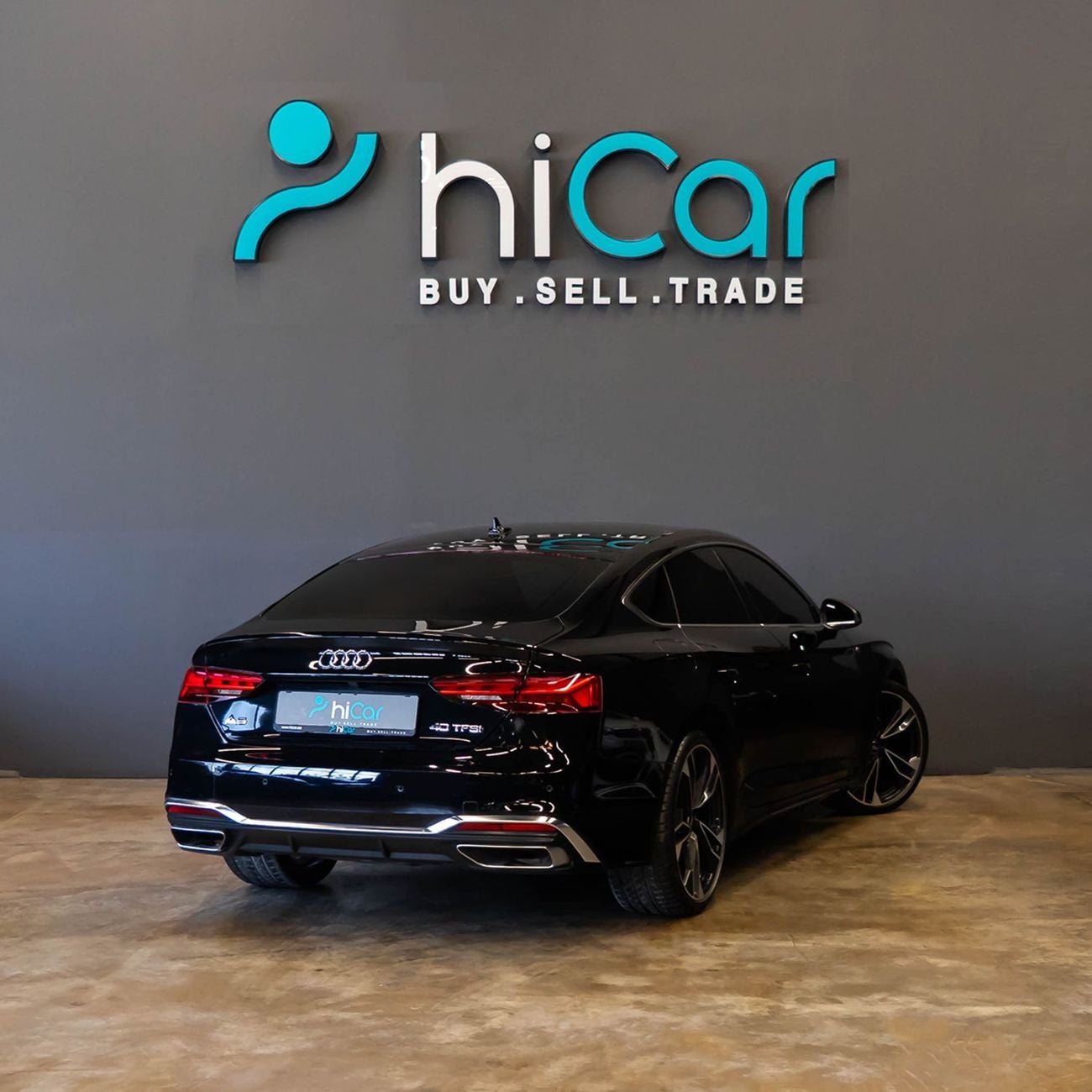 أودي A5 40 TFSI S-LINE