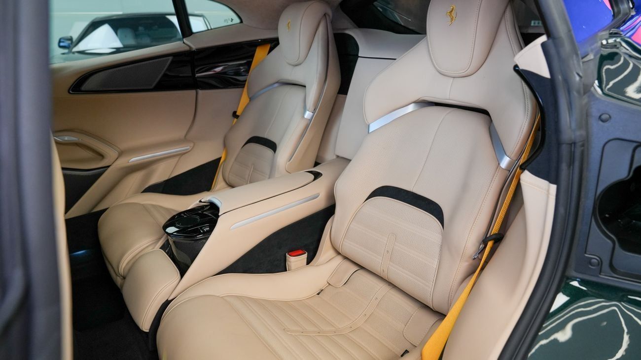 Ferrari Purosangue Ferrari Purosangue 2025 - V12