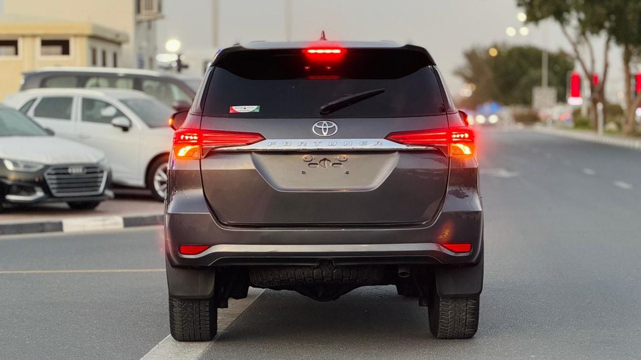 Toyota Fortuner 2016 | RHD | 2.8L DIESEL ENGINE | AUTOMATIC TRANSMISSION | 4 X 4 | PREMIUM BROWN INTERIOR | PUSH STA