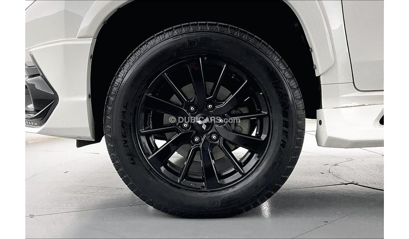 ميتسوبيشي مونتيرو Signature Edition