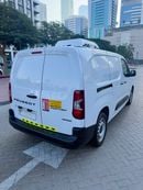 بيجو بارتنر Chilled Van