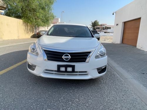 نيسان ألتيما SV 2.5L