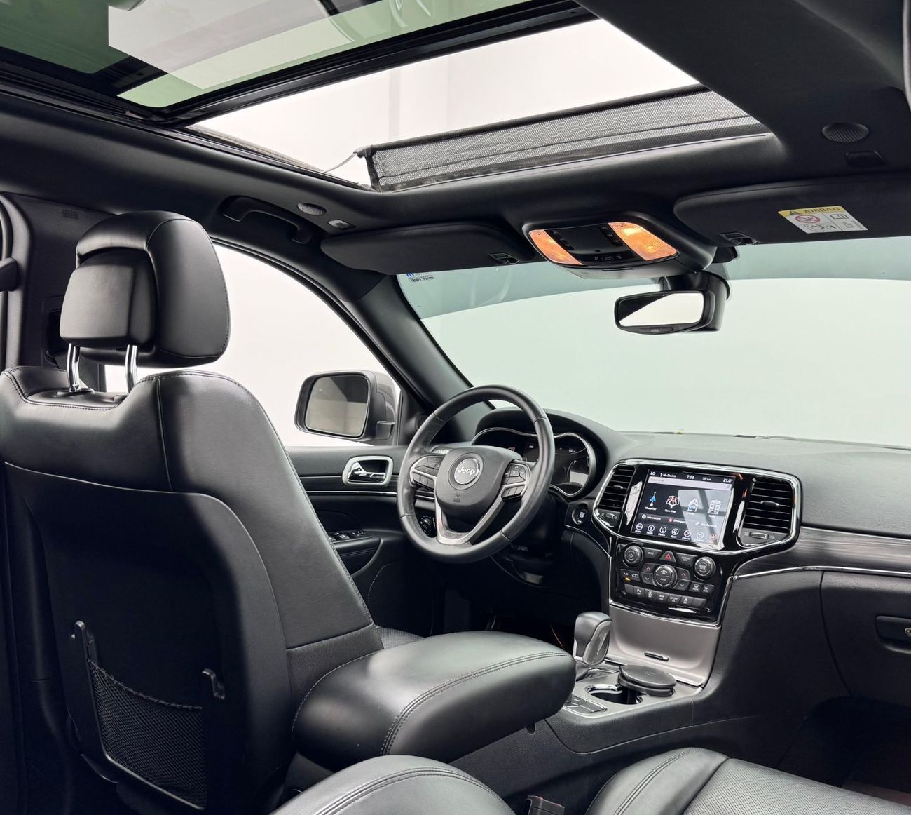 جيب جراند شيروكي Limited 3.6L 2019 Jeep Grand Cherokee Limited, 2026 Jeep Warranty , Full Jeep Service History, Low K