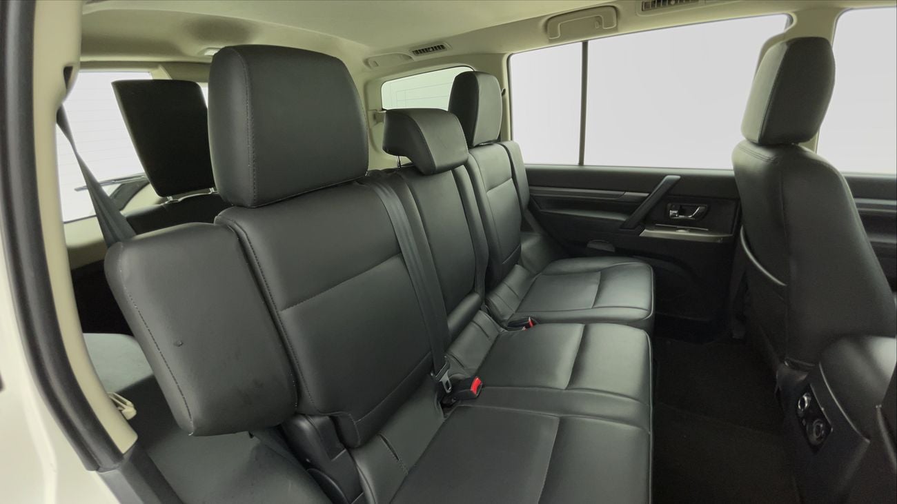 Mitsubishi Pajero GLS HIGHLINE 3 | Zero Down Payment | Home Test Drive