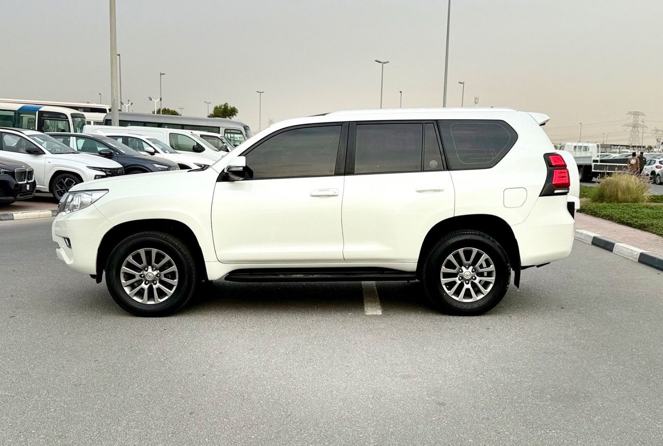 Toyota Prado Toyota Prado model 2019 fuel petrol full option V6 left hand drive