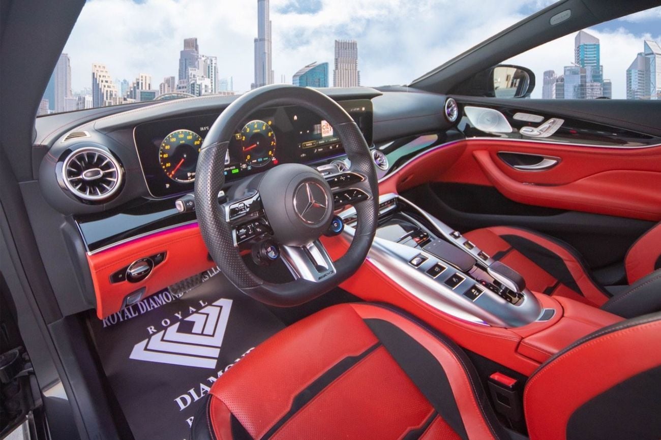 مرسيدس بنز AMG GT 43