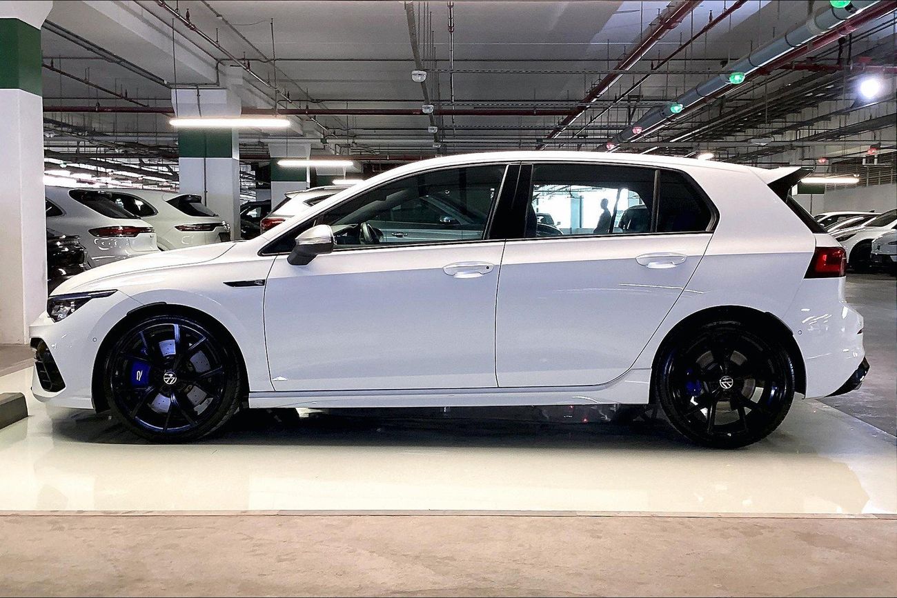 فولكس واجن جولف R | National Day Celebration | شامل الضمان | 0 ﺪﻔﻋﺓ ﺃﻮﻟﻯ