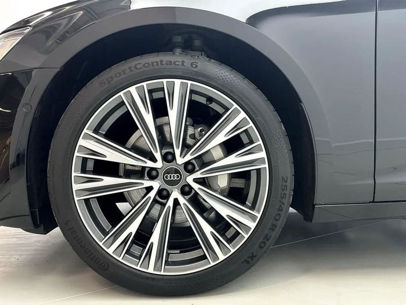 أودي A6 40 TFSI ADVANCED Sedan 40 TFSI 190hp Progress (Ref# 063193)