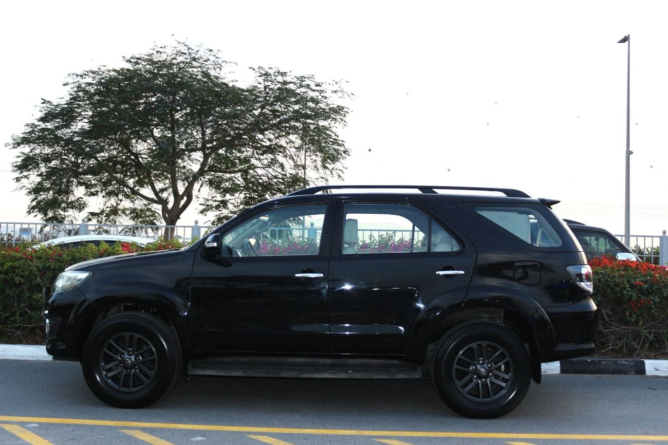 تويوتا فورتونر VXR 4.0L (278 HP)