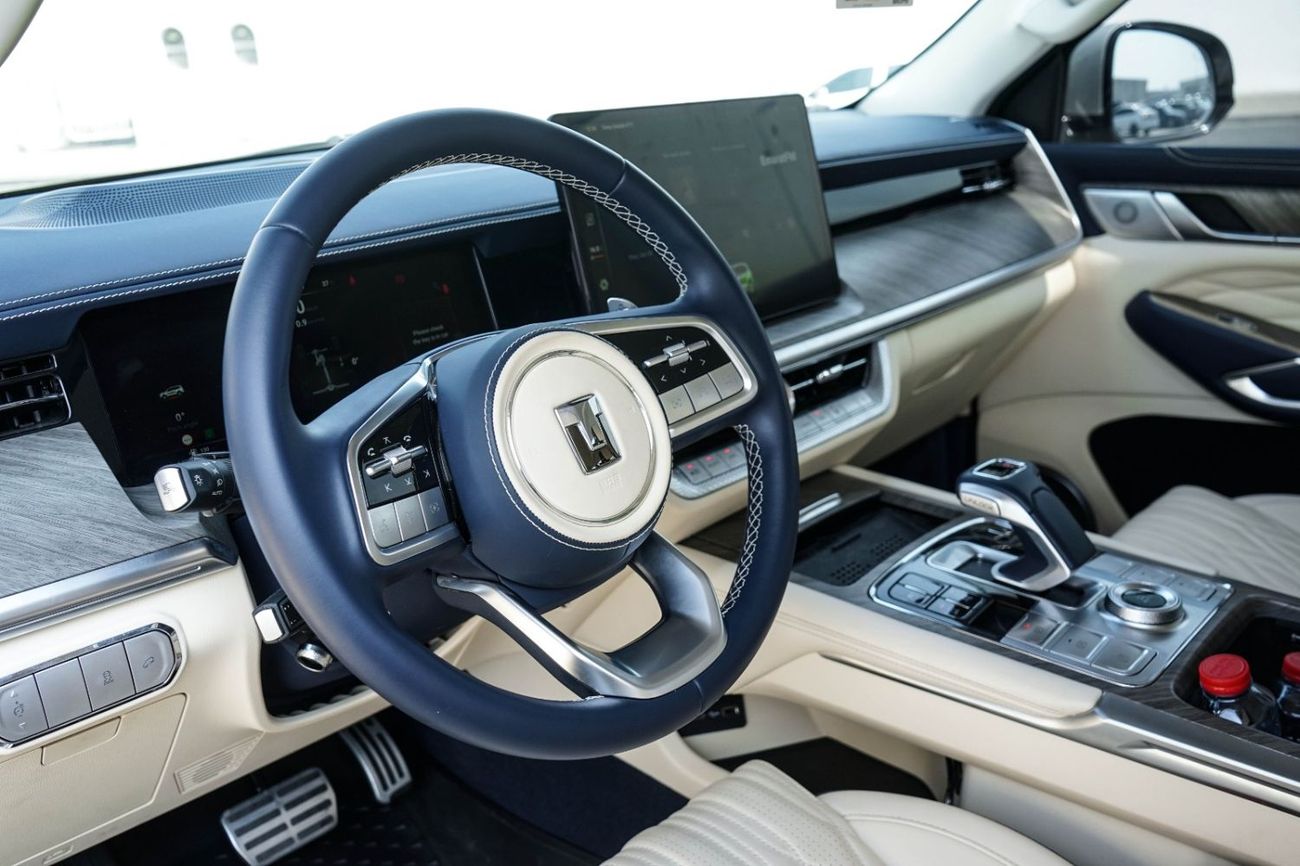 Tank 500 NEW TANK 500 PRESTIGE 3.0 TWIN TURBO PETROL MODEL 2026