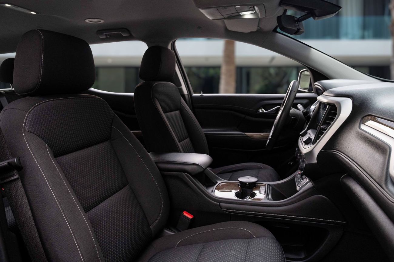 GMC Acadia SLE | 1,958 P.M  | 0% Downpayment | Agency Warranty!