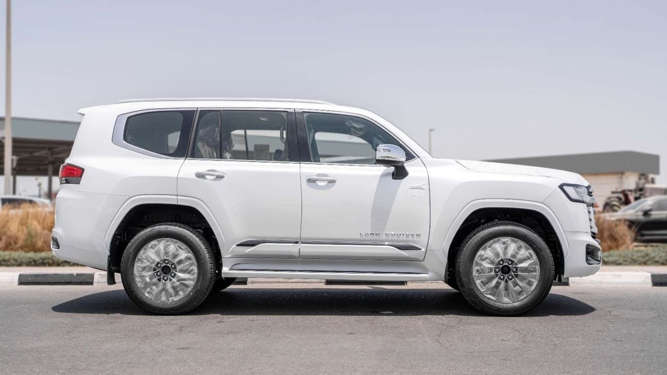 Toyota Land Cruiser 2025 Toyota Land Cruiser 300 VXR 3.5L AT Hybrid (White-Red)