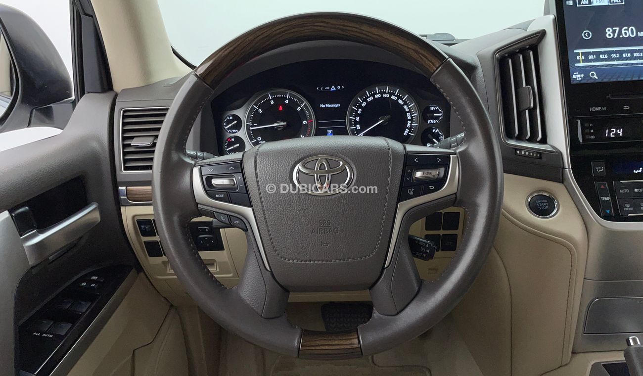 تويوتا لاند كروزر VXR 5700