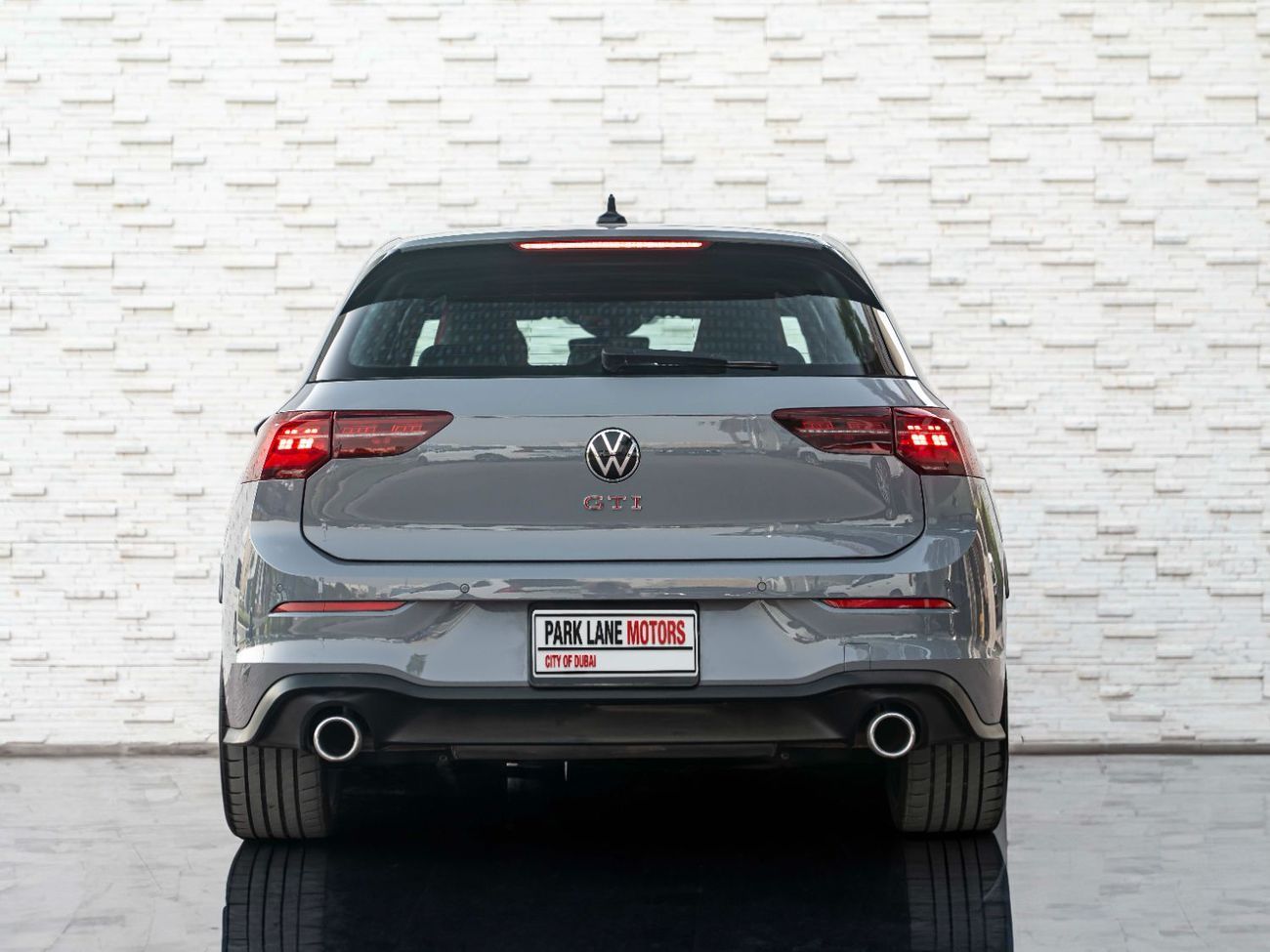 Volkswagen Golf GTI Sport 2.0T