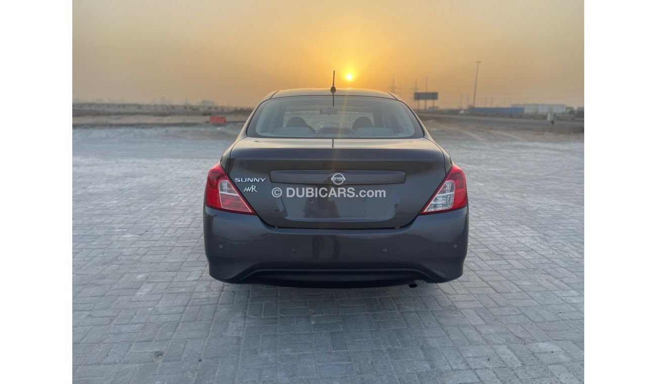 Nissan Sunny Banking facilities without the need for a first payment