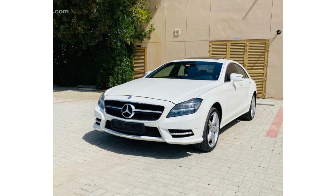 مرسيدس بنز CLS 500 Std السياره بحاله ممتازه جدا لا تحتاج إلى أي مصاريف