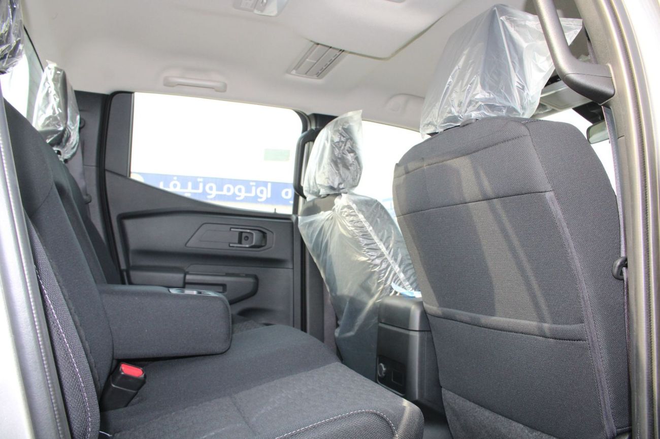 Mitsubishi L200 MITISUBISHI L200 2.4L DIESEL DOUBLE CAB 4WD GLS MANUAL