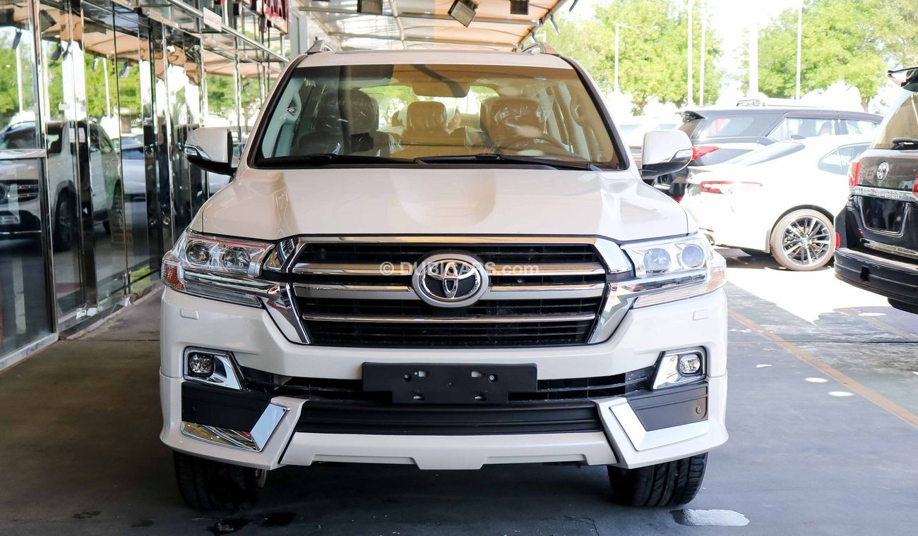 Toyota Land Cruiser VXR V8