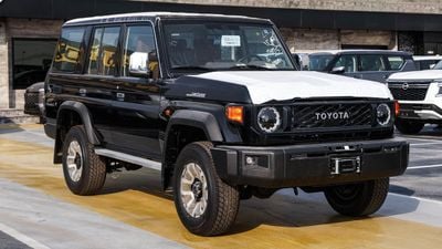 تويوتا لاند كروزر 70 إل سي 78 هاردتوب 4.0L أوتوماتيك
