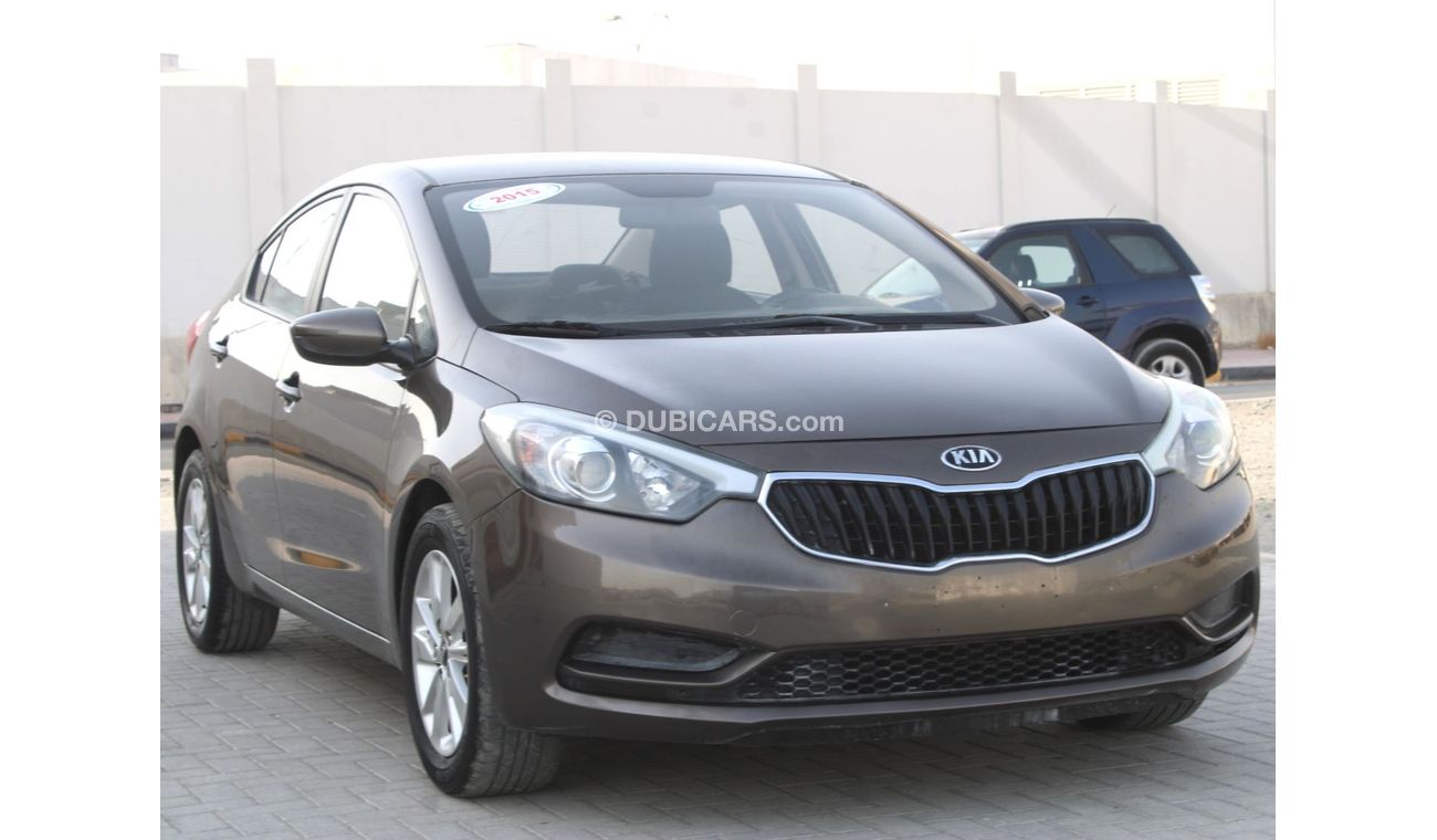 Kia Cerato KIA CERATO 2015 GRAY GCC EXCELLENT CONDITION WITHOUT ACCIDENT