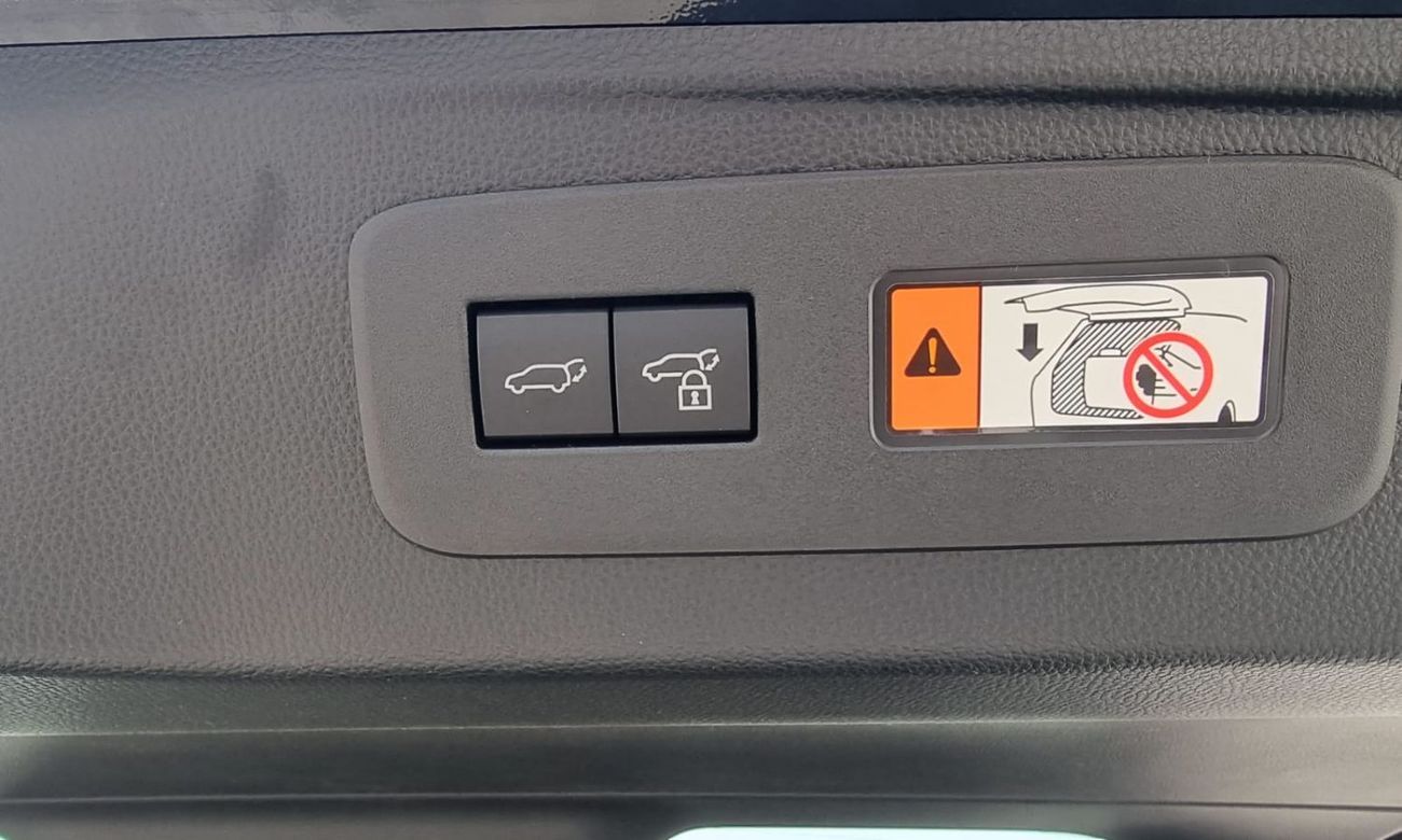 Toyota Prado TOYOTA PRADO 2.8L DIESEL 4X4 WITH LEATHER SEATS MY 2025