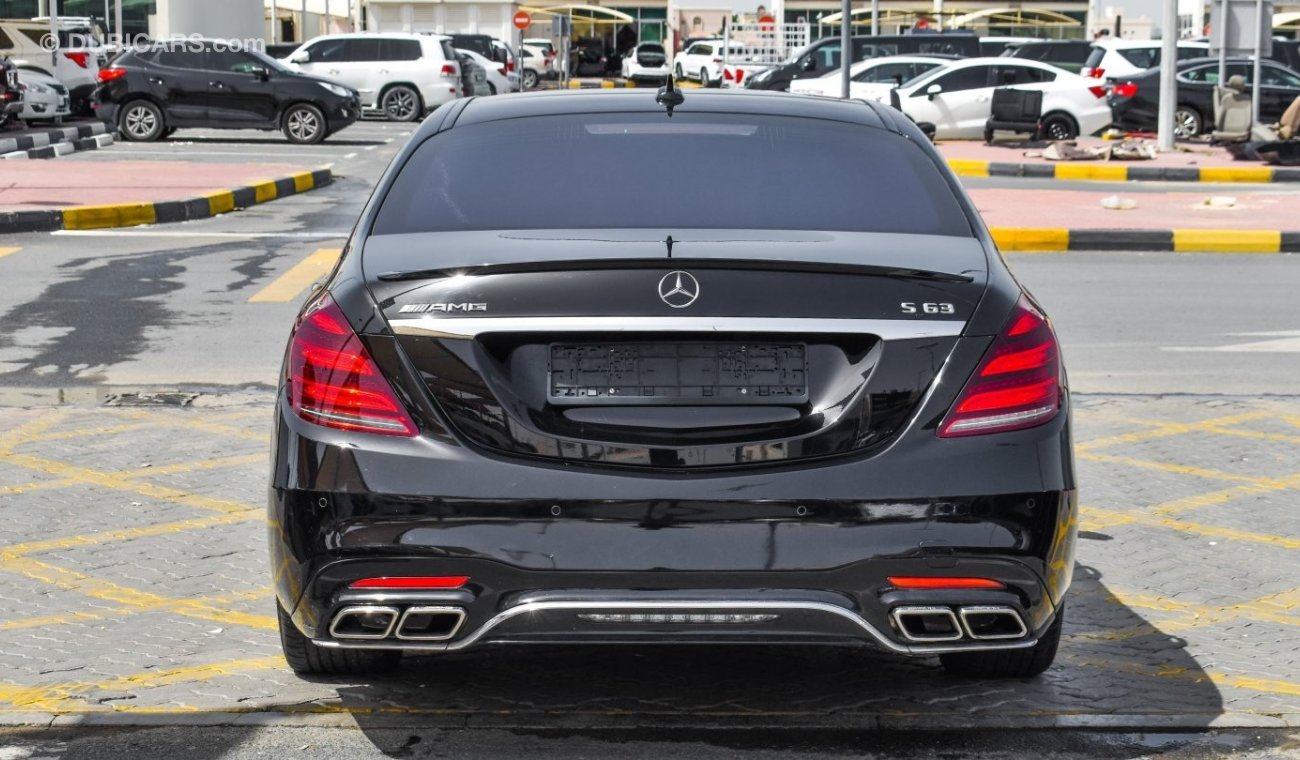 مرسيدس بنز S 550