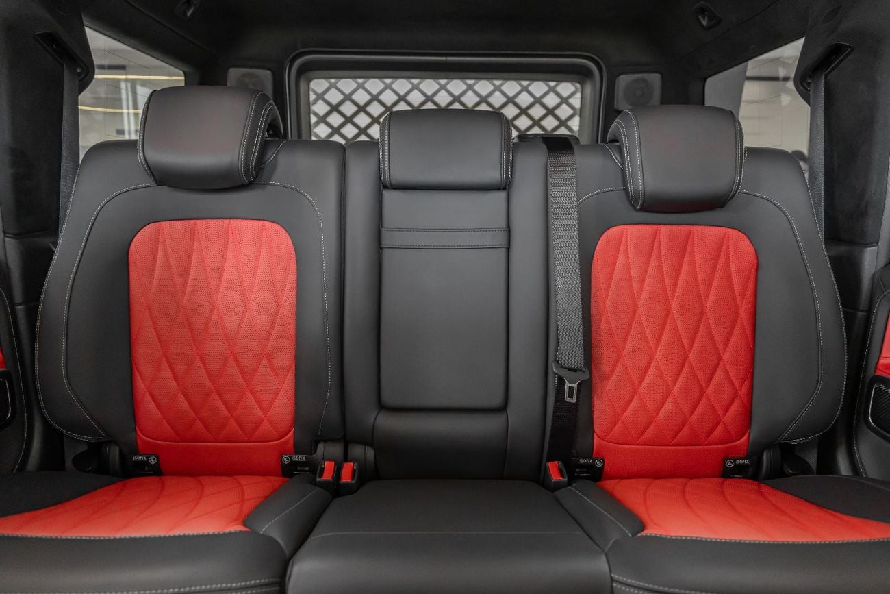 Mercedes-Benz G 63 AMG Std 4.0L Mercedes-Benz G-Class | G 63 AMG | Carbon Fiber Interior | Gargash Auto Warranty | 2021