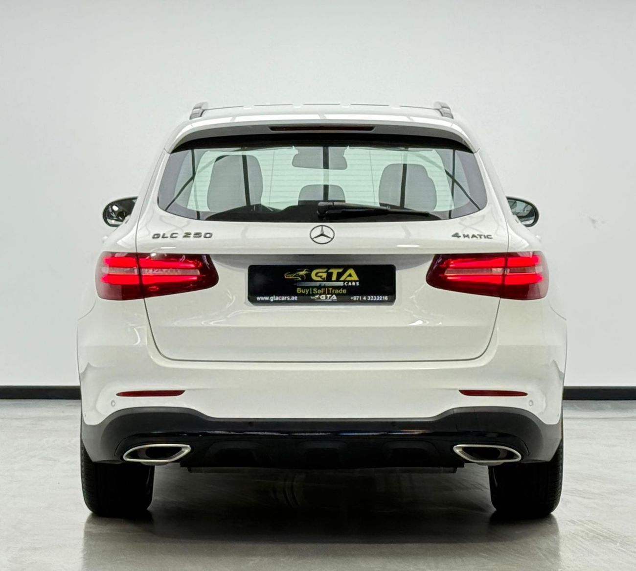 Mercedes-Benz GLC 250 4MATIC 2.0L 2016 Mercedes Benz GLC250 AMG 4MATIC, Service History, Excellent Condition, GCC