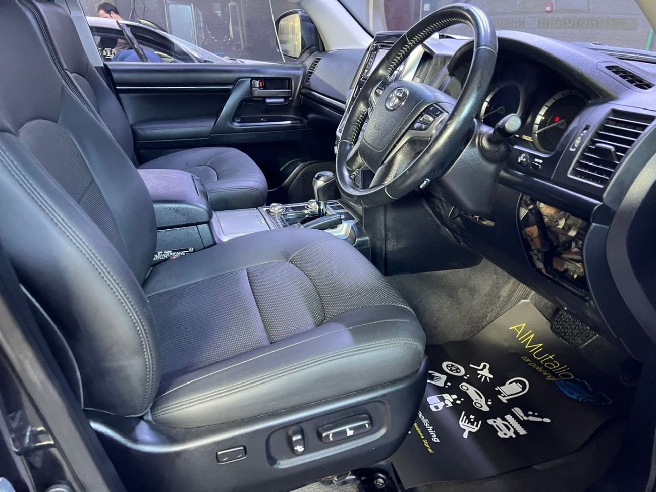 Toyota Land Cruiser Toyota Land Cruiser 2018 GXR1 4.5L upgrade to lc300 RHD