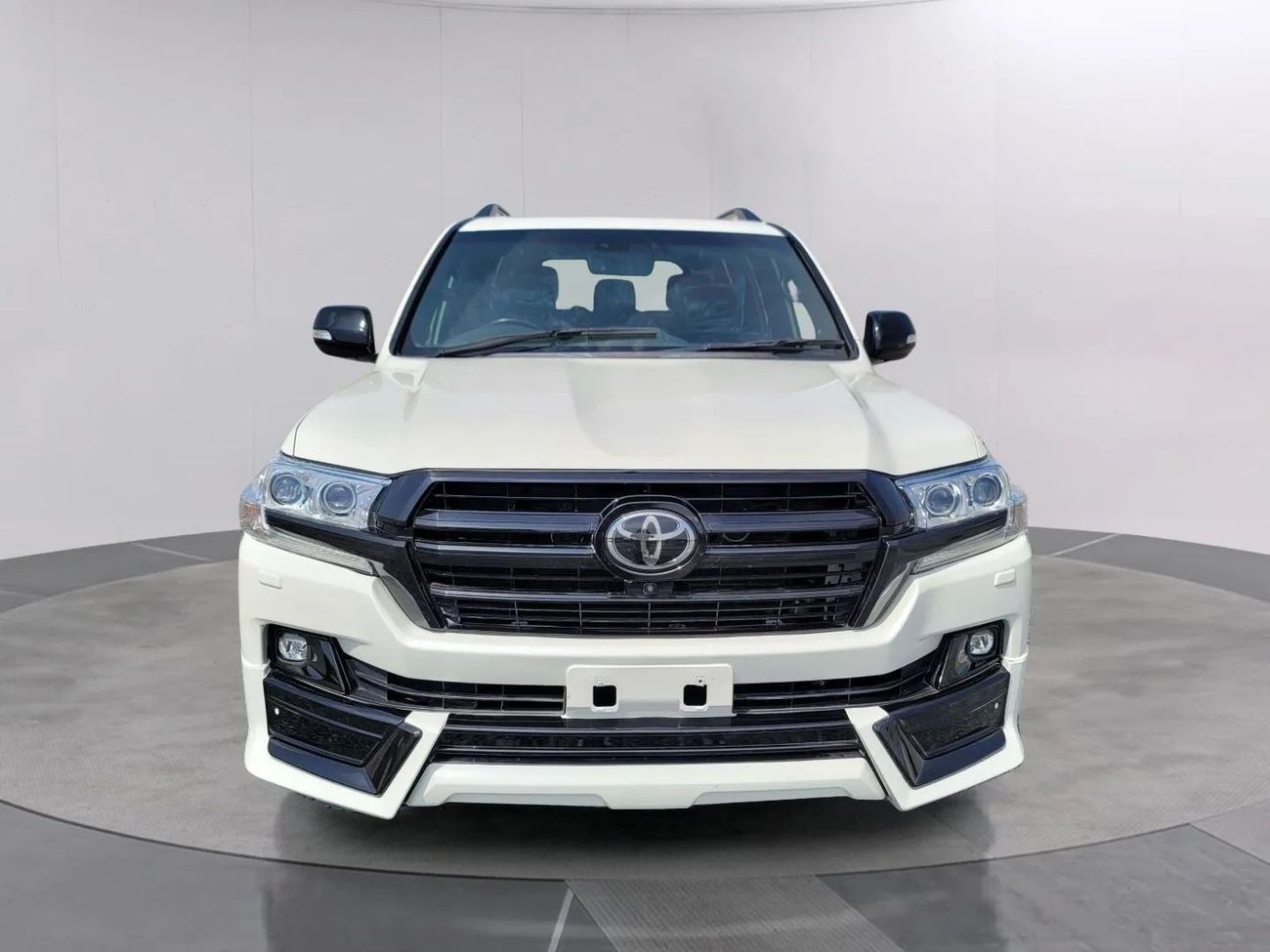 تويوتا لاند كروزر Diesel 4.5L V8 Right Hand Drive (Export Only)