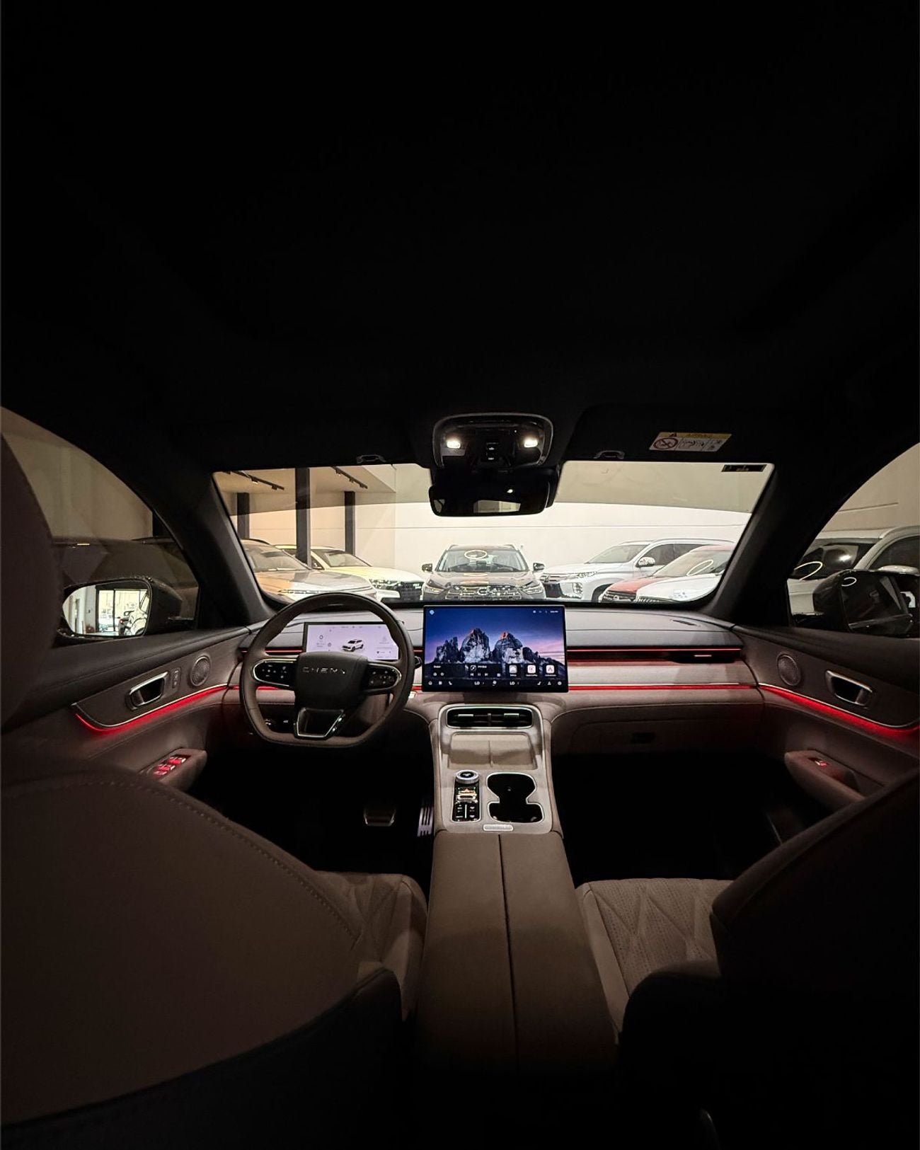 شيري تيجو 8 LUXURY