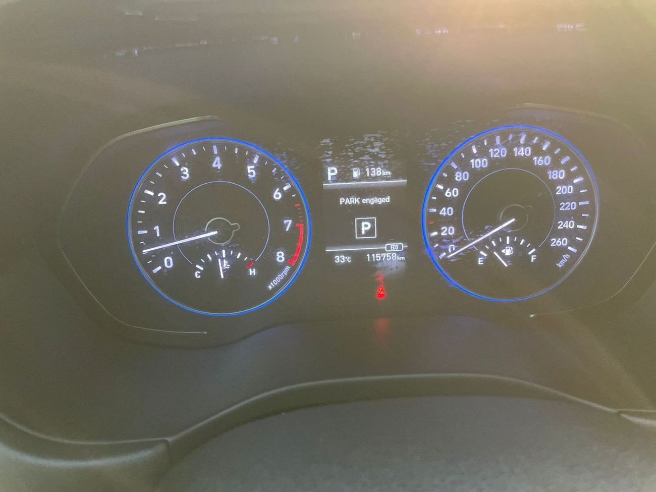 Hyundai Palisade 2021 Hyundai Palisade SEL premium 3.8L V6 - 4x4 AWD -korean Specs Orignal Paint With  Parking sensor