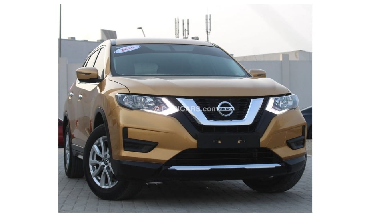 Nissan XTrail NISSAN X TRILL 2019 GCC GOLD EXCELLENT CONDITION WITHOUT ACCIDENT