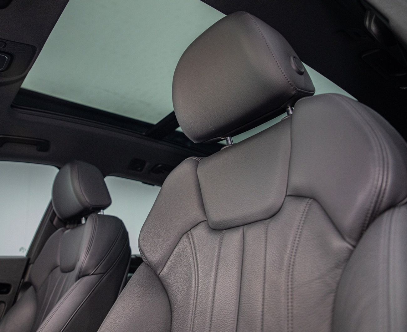 Audi Q5 45 TFSI Quattro S Line 2.0L (252 HP)