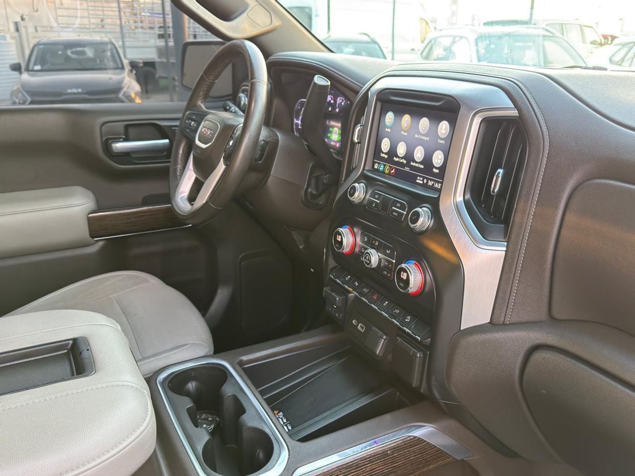GMC Sierra