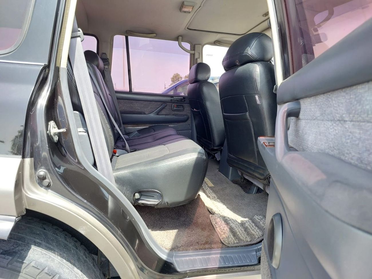 تويوتا لاند كروزر TOYOTA LAND CRUISER JEEP (PM9786)