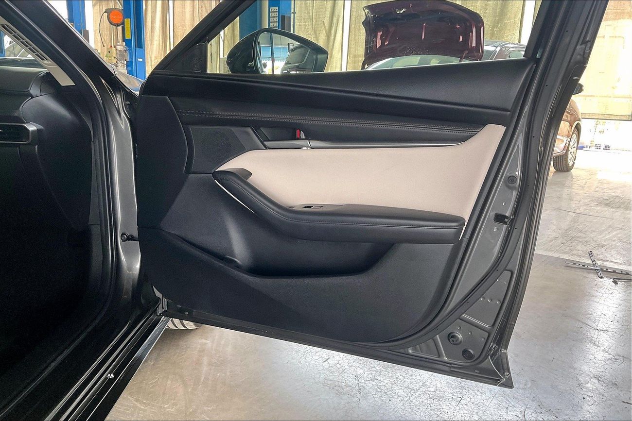 Mazda 3 Evolve | Guaranteed Warranty | 0 Down Payment