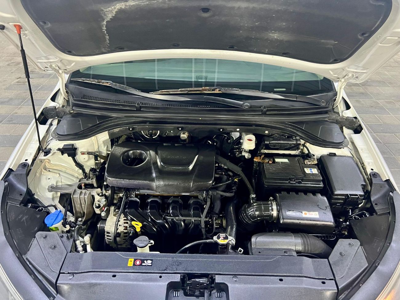 Hyundai Elantra GL 1.6L