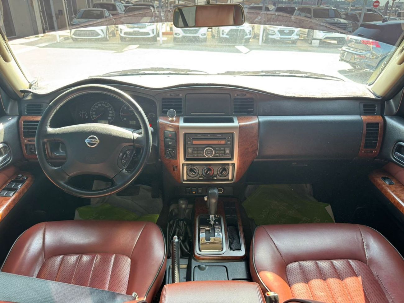 Nissan Patrol Safari NISSAN PATROL SAFARI 2016 GCC FULL OPTION PERFECT CONDITION