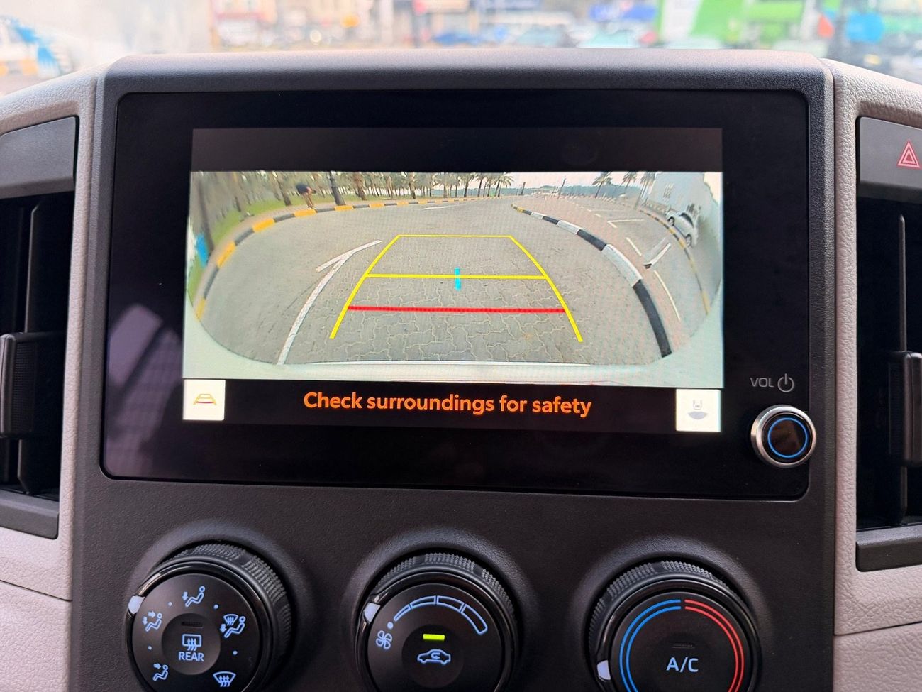 تويوتا هاياس High Roof Super Long Wheelbase 2.8 Diesel Right Hand Drive