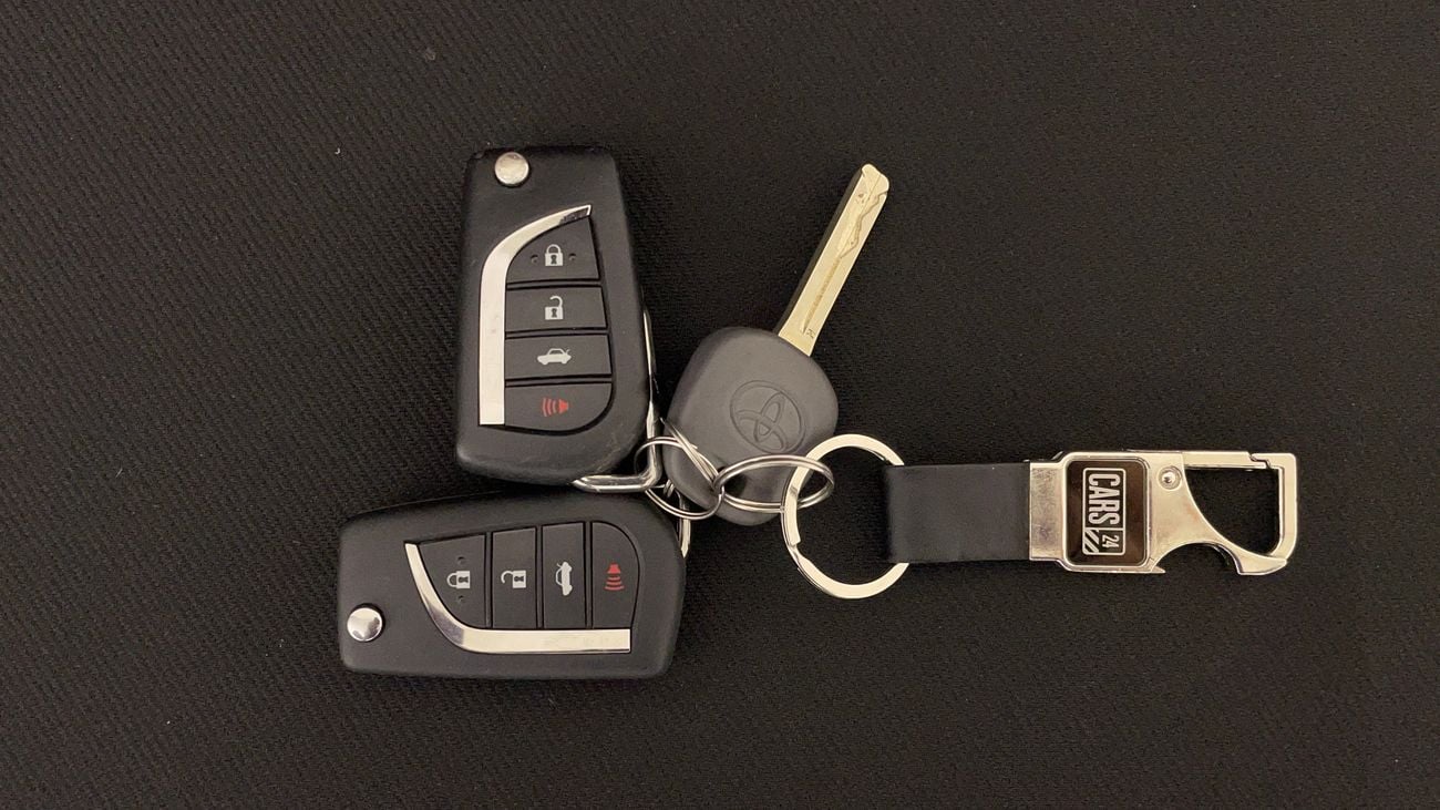 تويوتا كورولا XLI 1.6 | بدون دفعة مقدمة | اختبار القيادة في المنزل