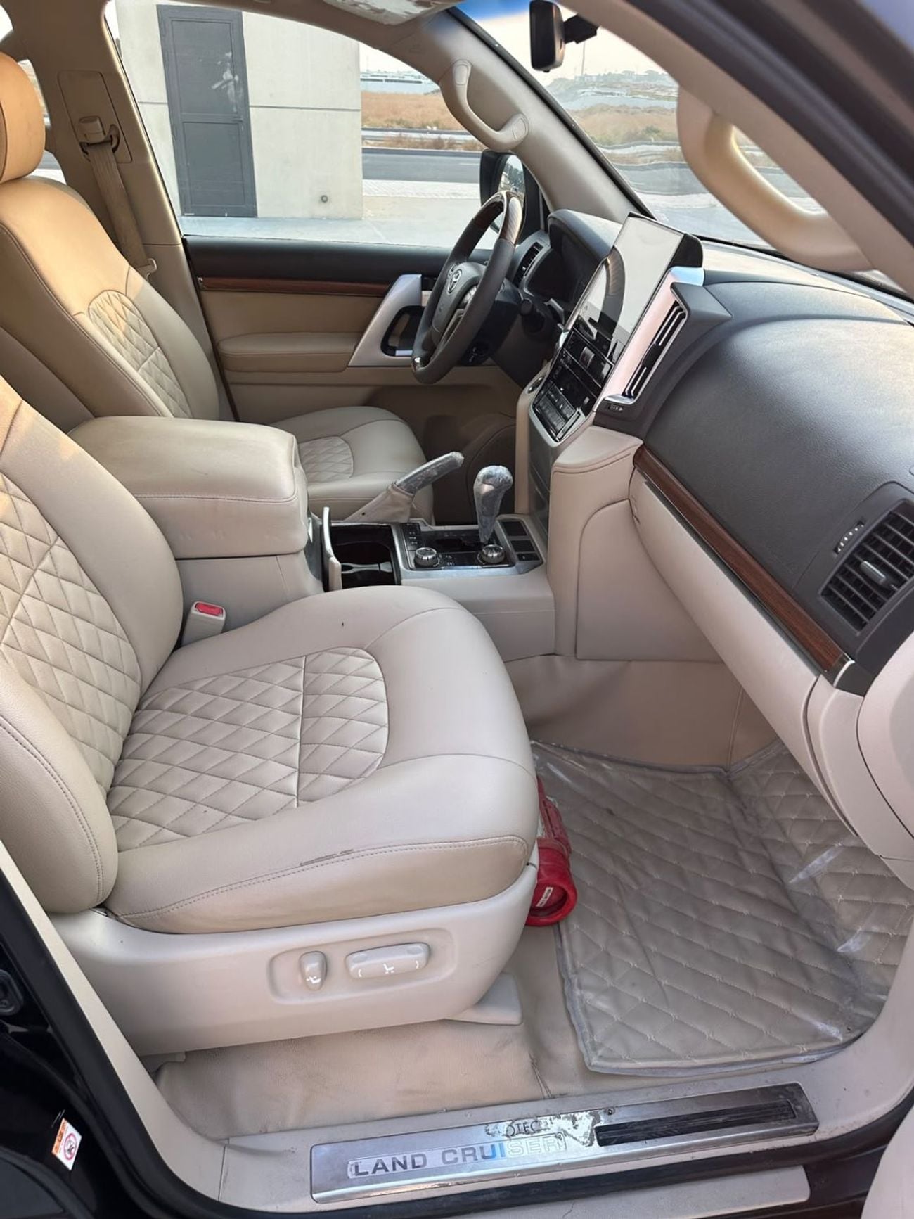 Toyota Land Cruiser GXR