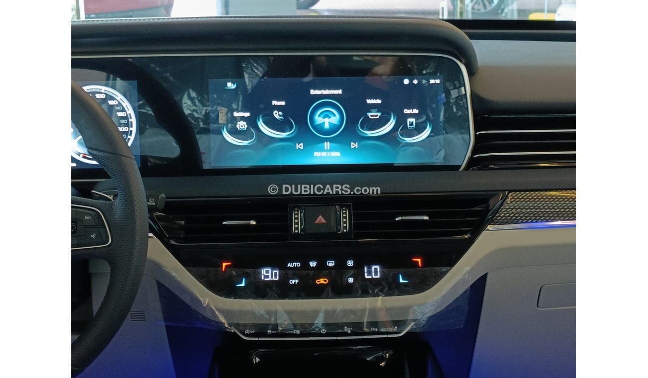 هونغشي H5 C SEGMENT LUXURY SUV, 2.0L V4 PETROL, 2023 (CODE # 1149)