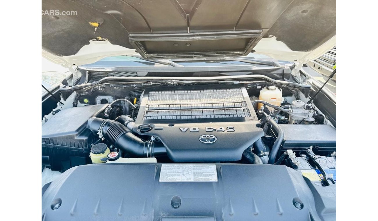 تويوتا لاند كروزر TOYOTA LANDCRUISER VXR DIESEL